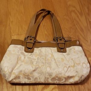 Coach Signature Pleated XL Shoulder Bag EUC